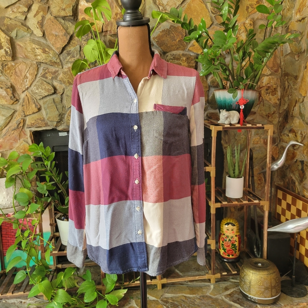 Used Lucky Brand Plaid Flanel Button Up Size Small Petite
